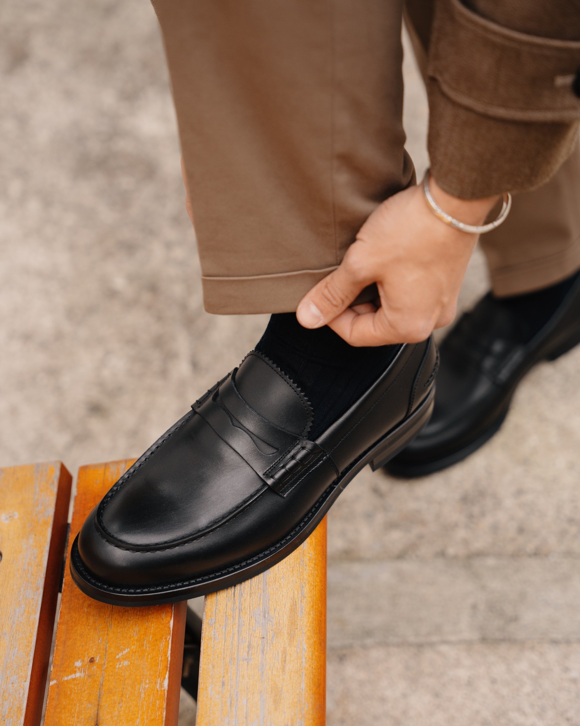 Valentino | Heritage Penny Loafer – Black Smooth Leather with Premium Leather Sole & Signature Stitch Accents