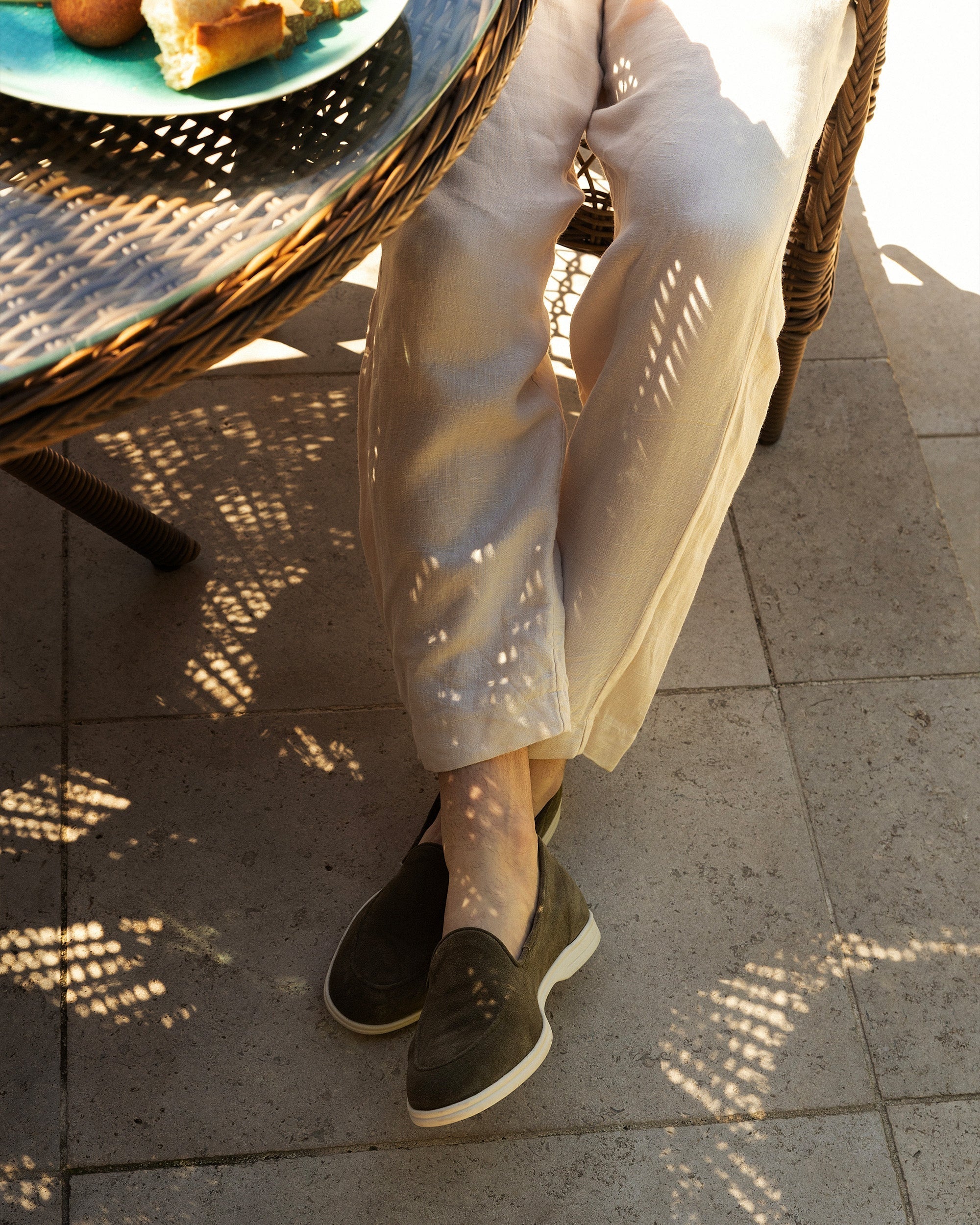 Brännö II – Moss Green Suede