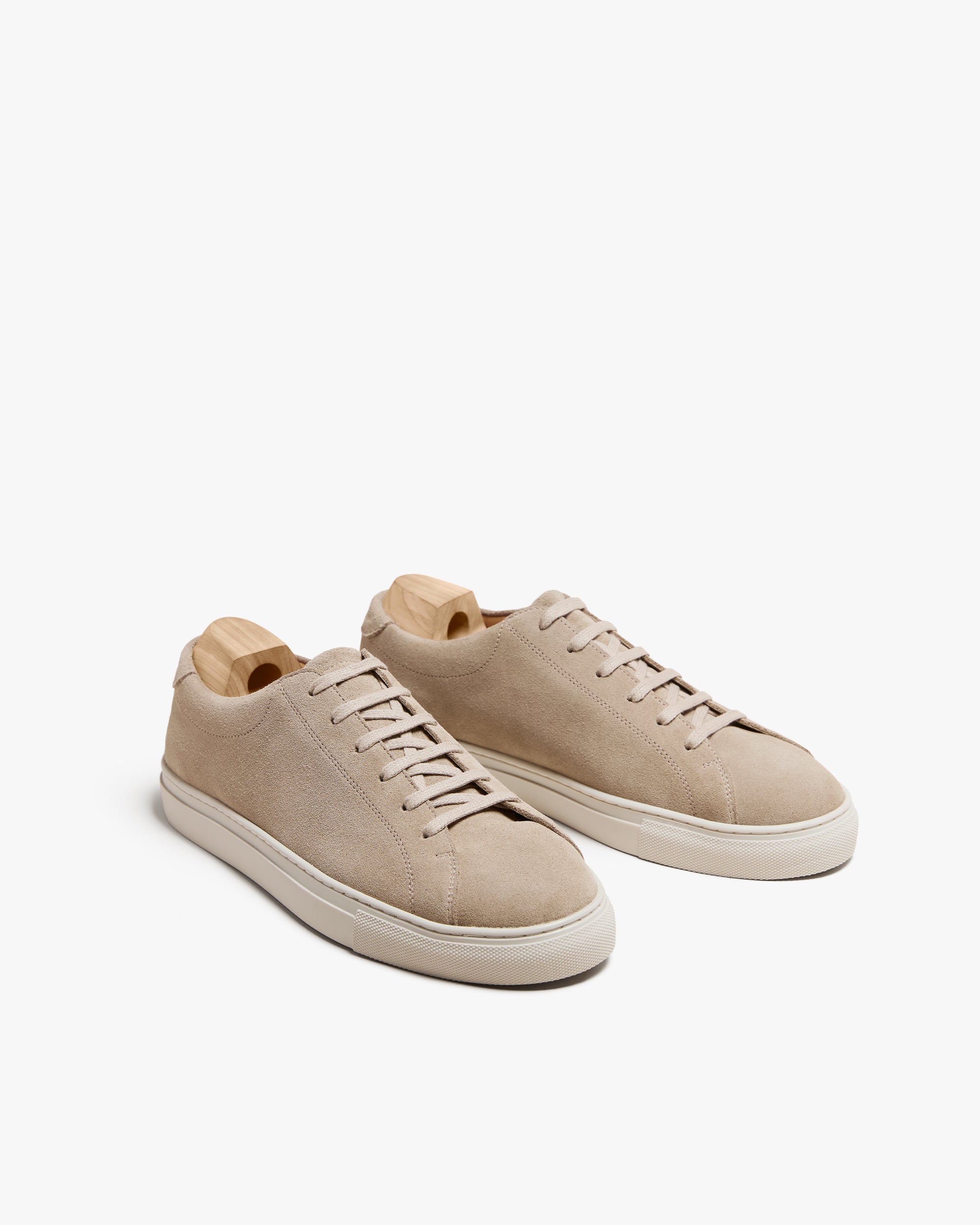 Oaxen II – Sand Suede